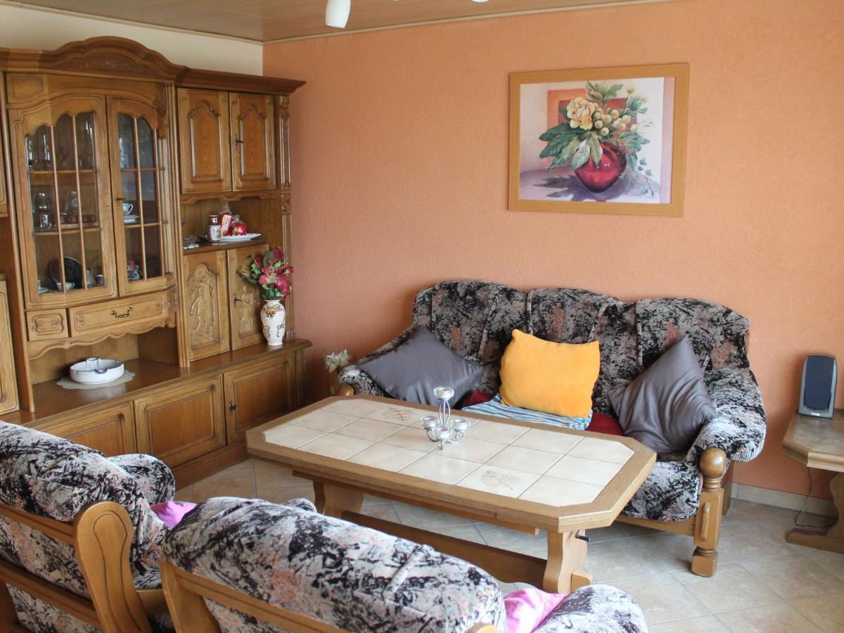 Comfy Farmhouse In Brusow With Garden Kröpelin Dış mekan fotoğraf